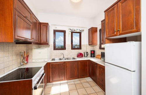 Kato Stalos Villa | Villa Pasiphae 2 - Three Bedroom Villa, Sleeps 6