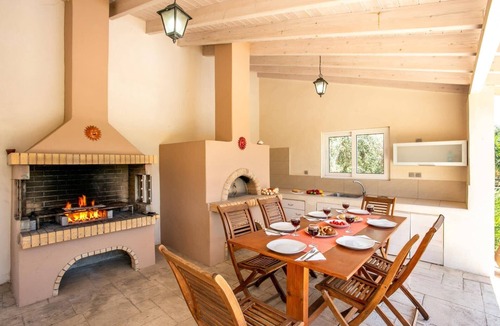 Xiro Chorio Villa | Villa Terpsy by Villa Plus