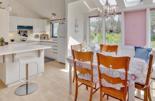 Stanhope Cottage | Waterfront 2 BR cottage on 1 acre private lot walking distance to beaches!