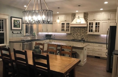 Hammondsport House | Waterfront Cottage on Keuka Lake – Your New York Wine Country Escape!