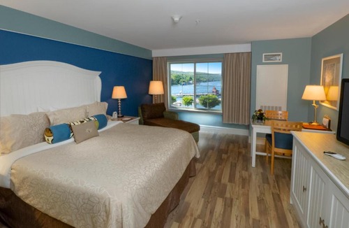 Watkins Glen Hotel | Watkins Glen Harbor Hotel
