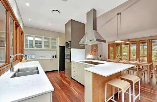 North Rothbury House | Whispering Gums - Your tranquil Hunter Valley retreat
