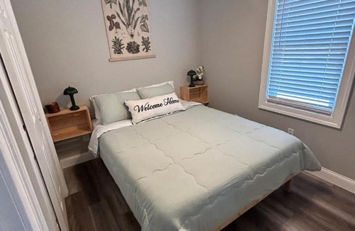 Egg Harbor City House | Whispering Pines Cottage