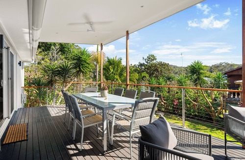 Copacabana House | "Whispering Waves" – Pet-Friendly Coastal Escape