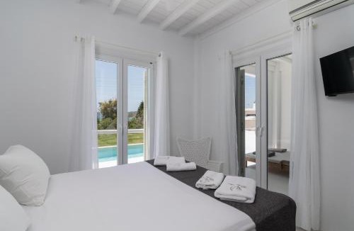 Adamas Villa | White Villa Milos