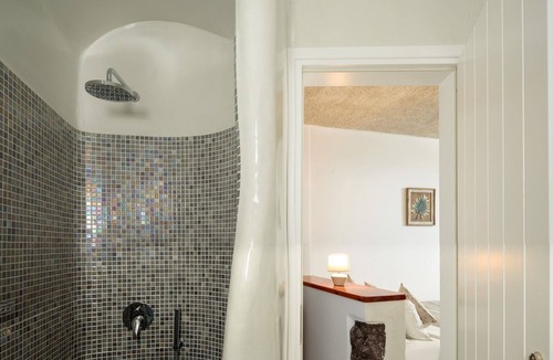 Firostefani Villa | Wonderful Santorini Apartment | 1 Bedroom | Premier Apartment | Amazing Sea View