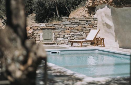 Naxos Apartment | Zos Suites