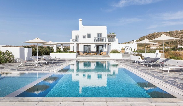 9 Bedroom Sea View Villa with Private Pool | Ammilia Villa Naxos
