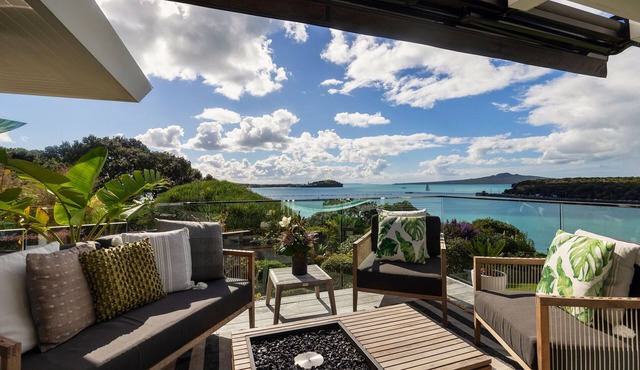A Dream Getaway in Orakei