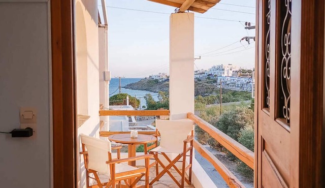 Agnadi Syros Beachfront Studios & Rooms