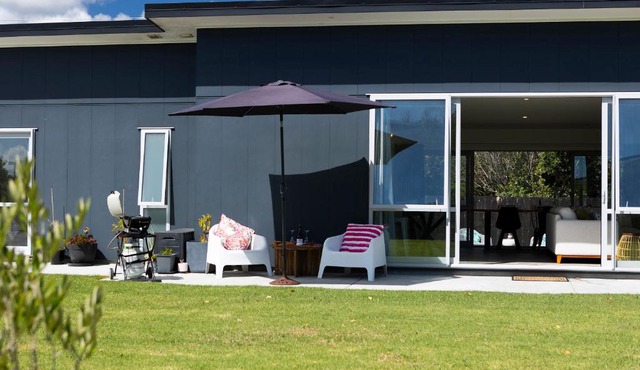 Ahipara Hideaway - Kaitaia Holiday Home