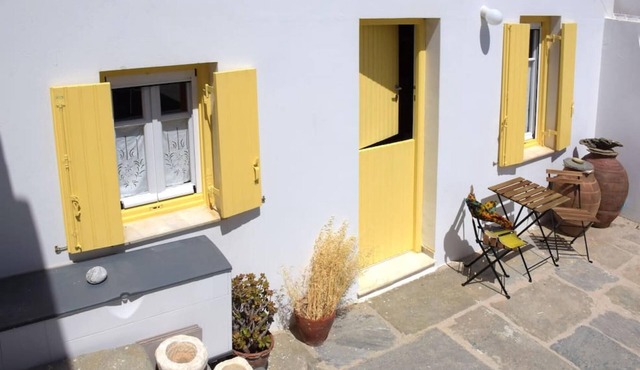 Amberi, Tinos in Panormos