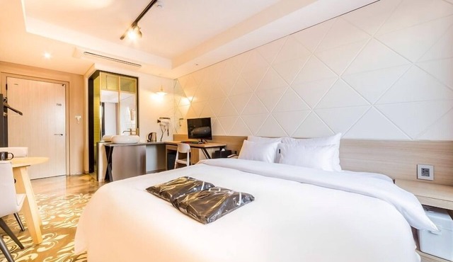 Anyang Premier Hotel XYM