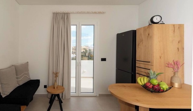 Aristotle Suites