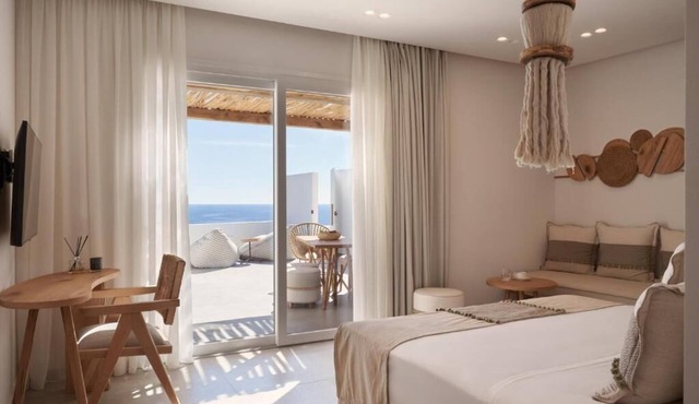 Armony Suites Milos