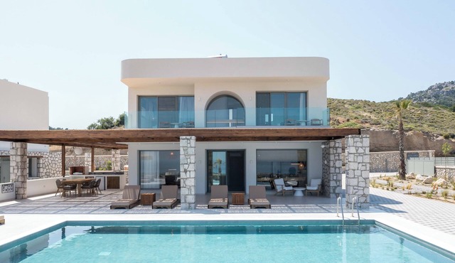 Athoros Luxury Villas - Villa Voreas