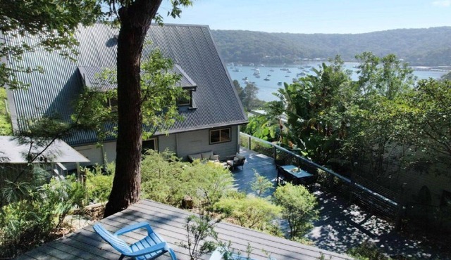 Bay views with a secluded bush backdrop