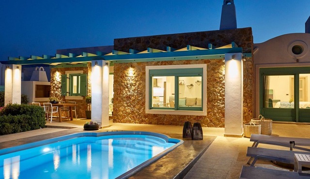 Beachfront Santorini Villa | Villa Almyriki | 3 Bedroom | Private Pool