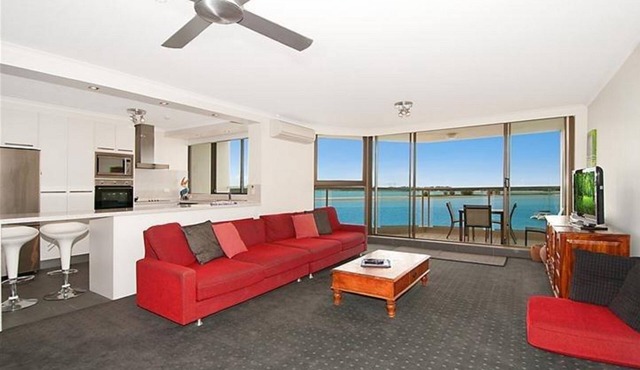 Beaconlea Tower Apartments