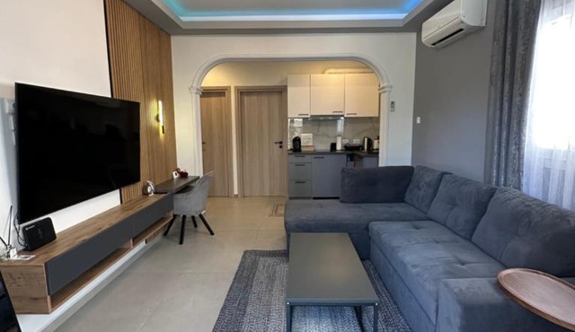 BelAir Luxury Living - 'The One Villa'