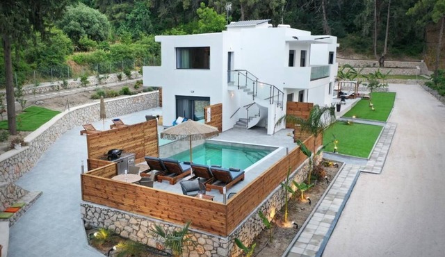 BH509 - R - Villa Rhodes