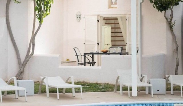 BH635 - C - Villa Naxos
