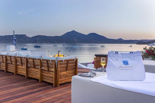 Ble Oneiro Villa CRYSTAL