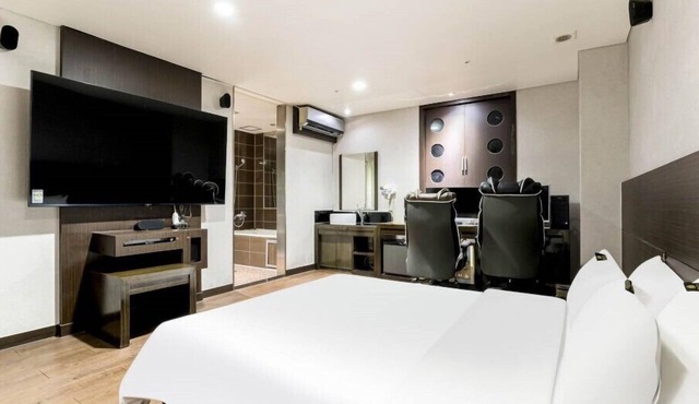 Bobos Hotel