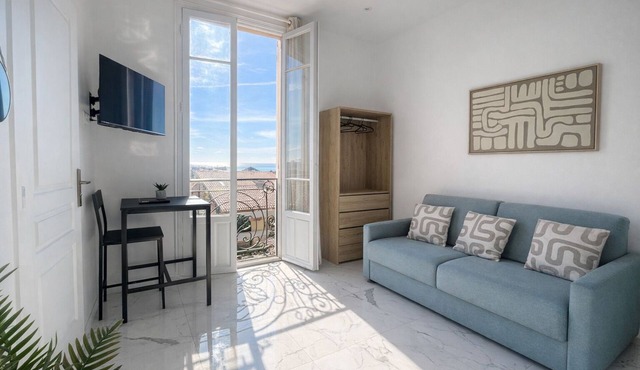 Bright studio flat in Cap d'Ail - Near Monaco