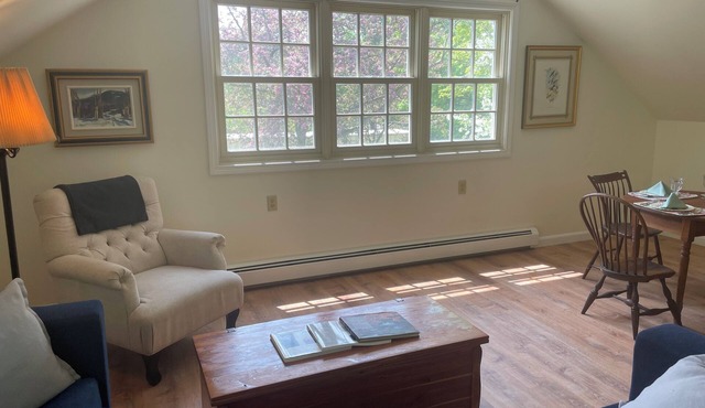 Charming studio with WiFi and AC in gorgeous St. Albans in St.Albans