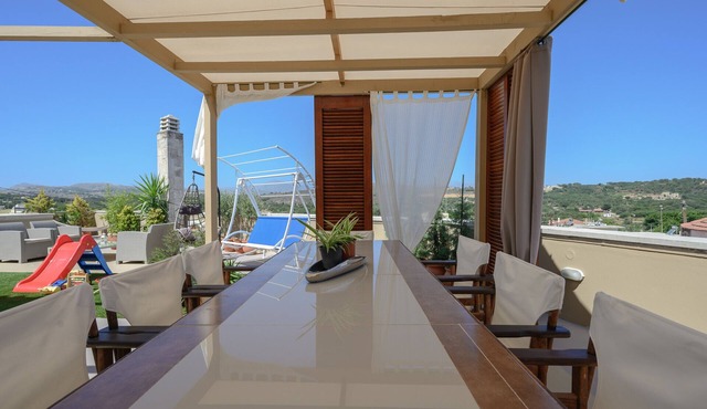 Constantia villa,pool,Sauna, Hamam,near tavern