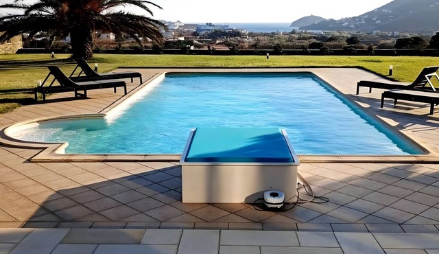 Country House 'Andros - Private Pool' with Sea View, Wi-Fi and Air Conditioning