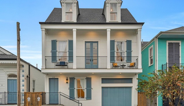 Designer Marigny Triangle Home, Walk to French Quarter!