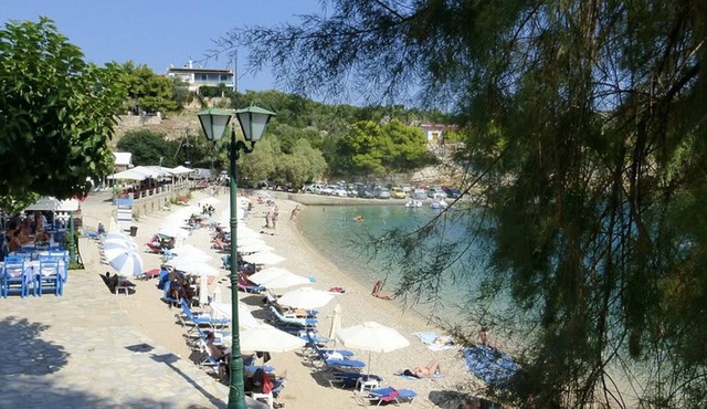 Dinas Apartment - Alonnisos Summer Haven