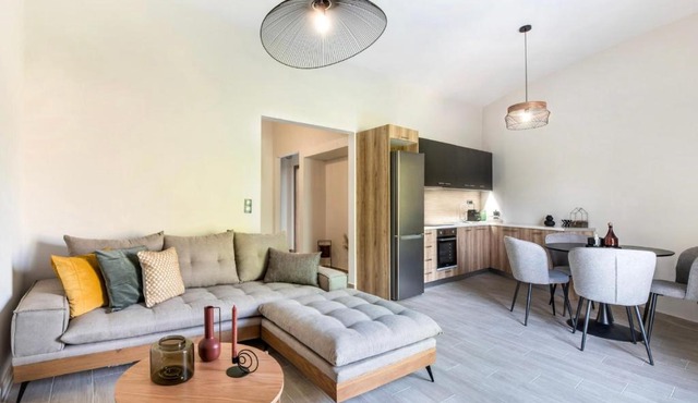 Eleusis Suites Α