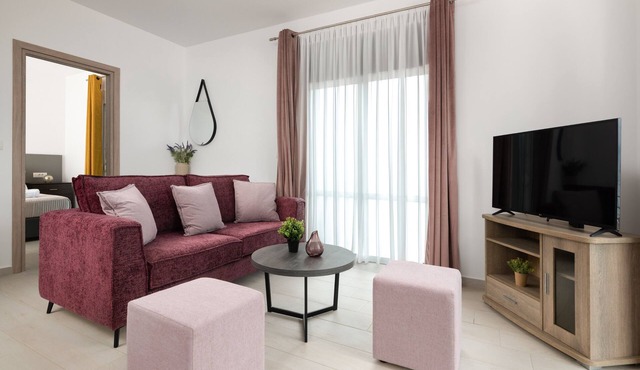 Elysian Luxury Residence -Melia