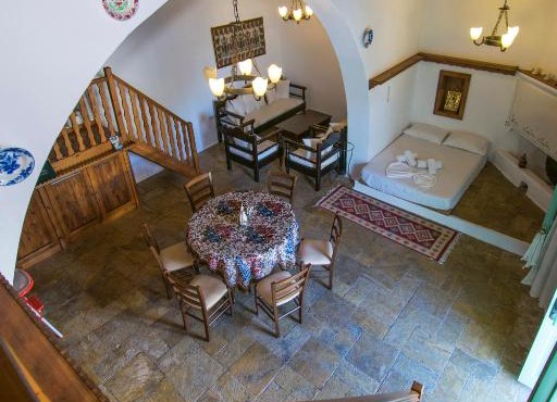 Fedra's Village House