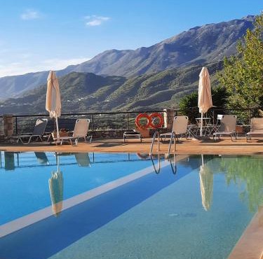 Gardenia Sun & Pool