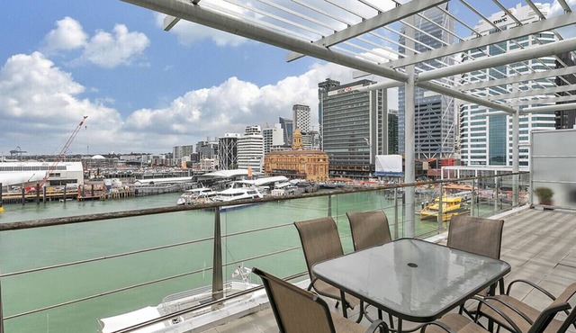 Harbour-Front 2-Bed · Iconic Shed 20 Princes Wharf