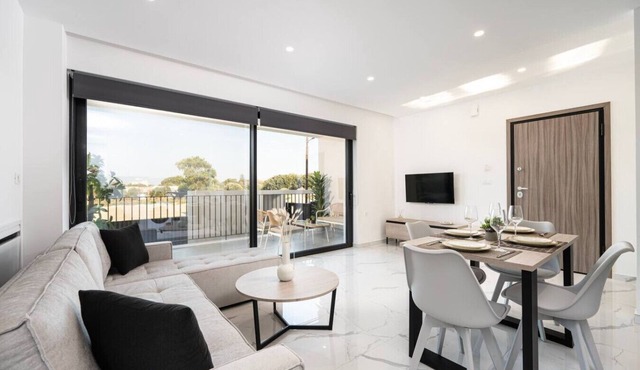 Icon Luxury Apartments : I2