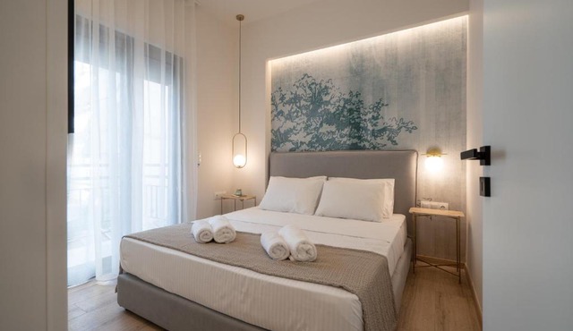 IO SUITES
