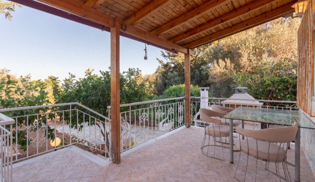 ITS A LOVELY PROPERTY TO RELAX IN