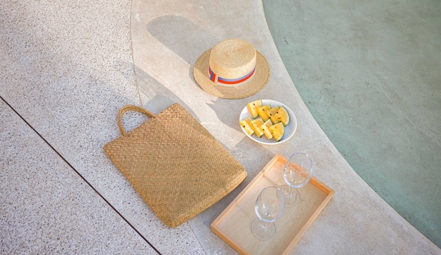 King Suite Pool View