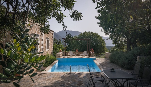 Koules Estate-Daphne, with Pool & BBQ, an Agricultural barn for Nature lovers