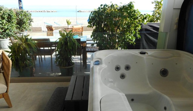 Kyma Beach - Delfini Apartment - Jacuzzi - up to 6 guests