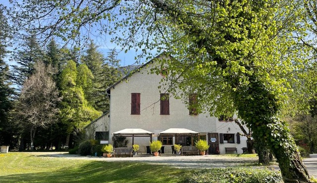 La Source in Saint-Pierre-dʼArgençon