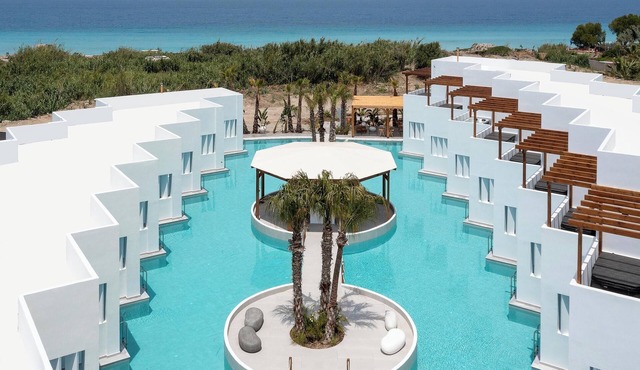 Martini Resort