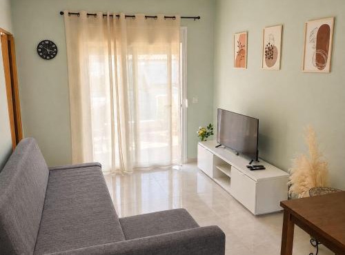 Meltemi apartment Polichrono