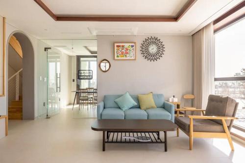 Miracle Suite House 1