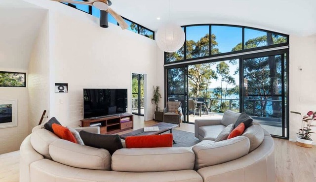 Northcove Road Clifftop Living